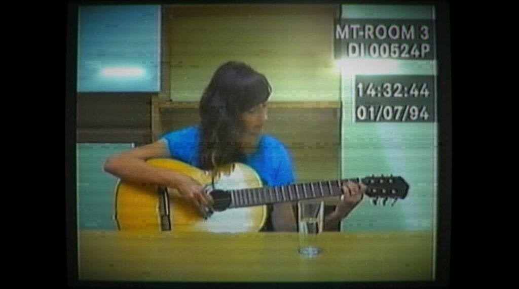 Capture d'écran du jeu Her Story, similaire à A Normal Lost Phone